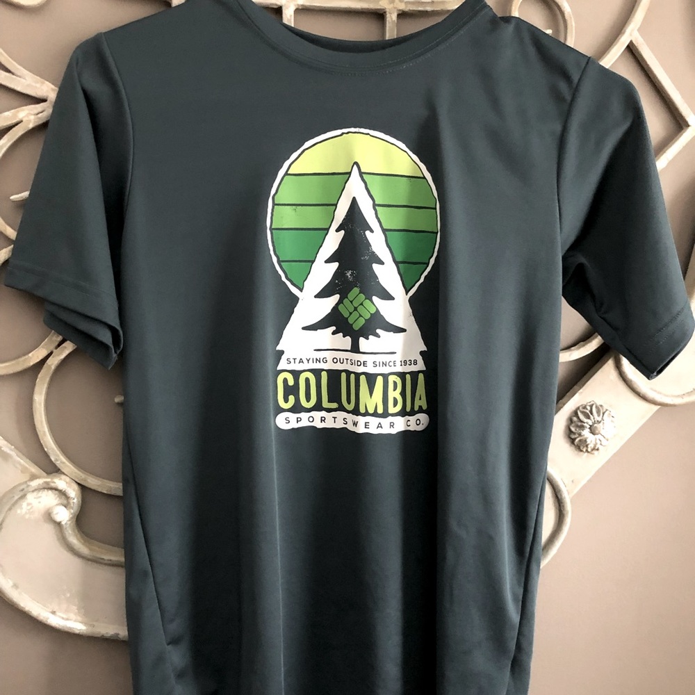 Columbia Sportswear Polyester T-shirt youth Large 14/16